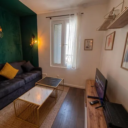 Apartment Parisian Cozy Space 2 Steps From Canal Saint-martin App 19