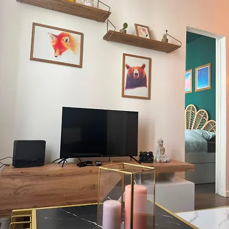 Apartment Parisian Cozy Space 2 Steps From Canal Saint-martin App 19 *